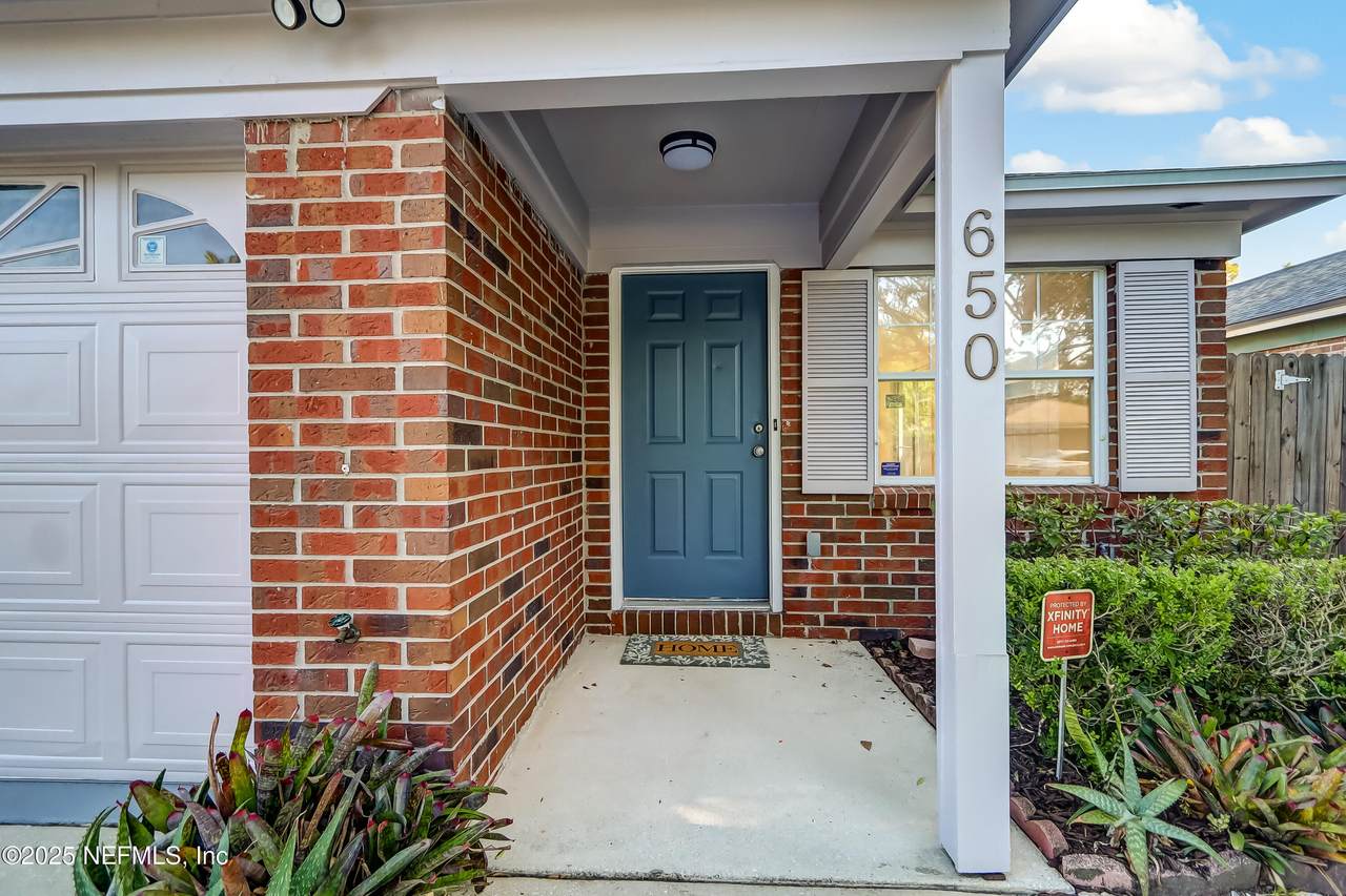 650 Americas Cup Circle - Photo 1