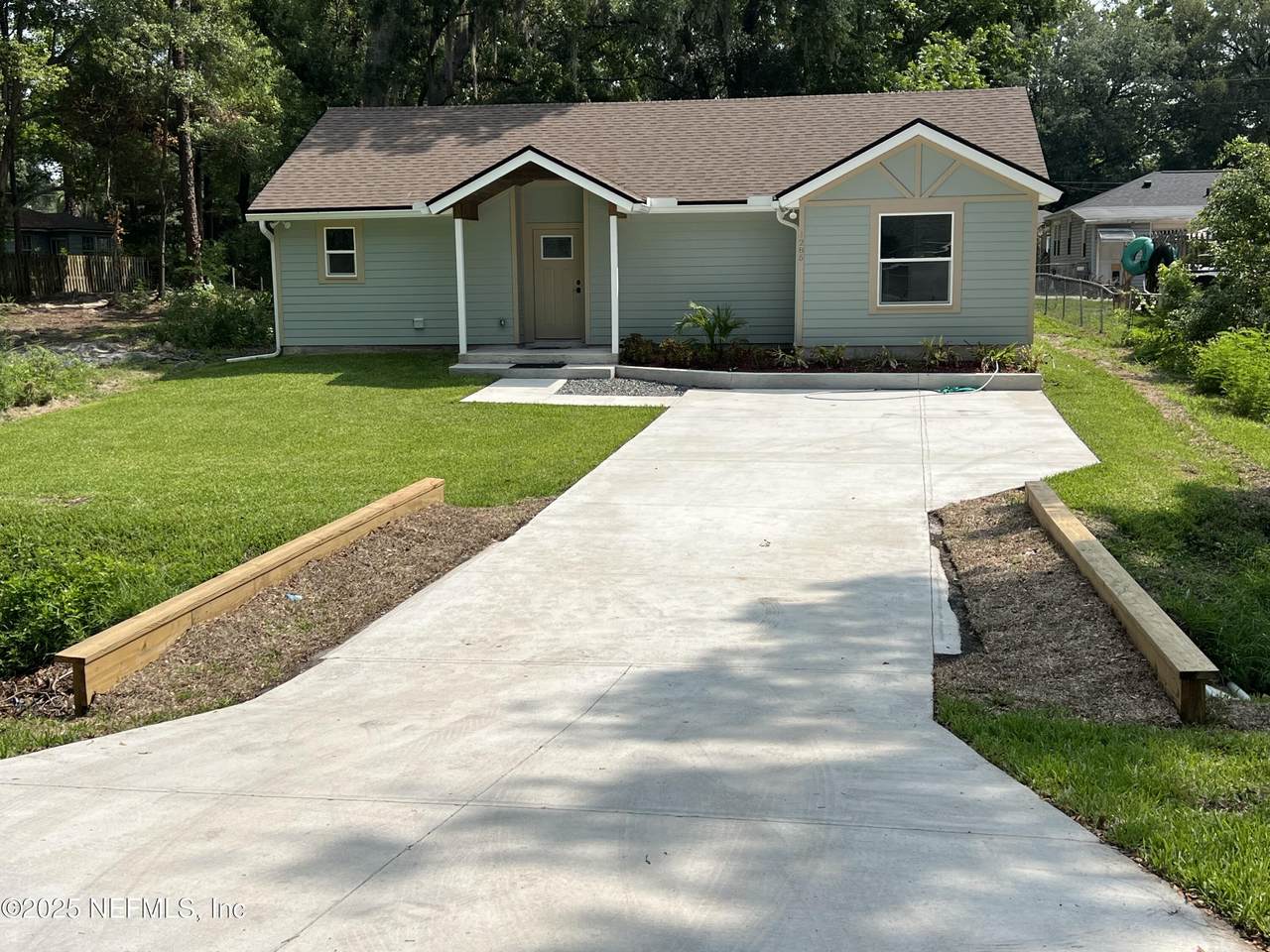 1285 Azalea Drive - Photo 1