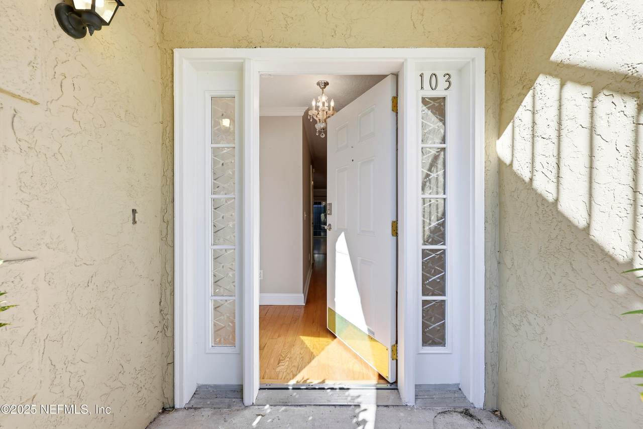 5215 San Jose Boulevard - Photo 1