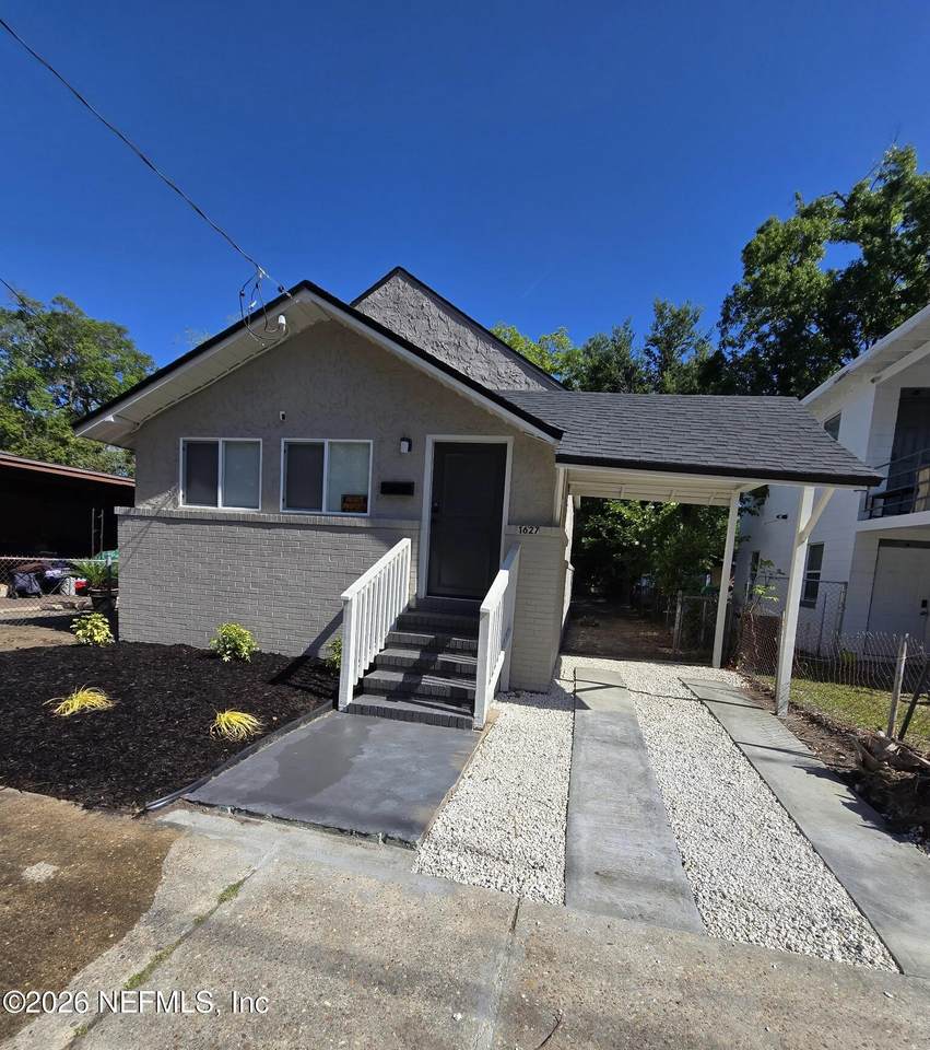 1627 22ND Street - Photo 1