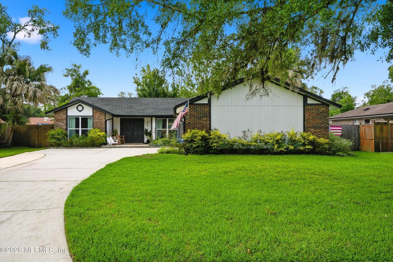 470 Kevin Drive - Photo 1