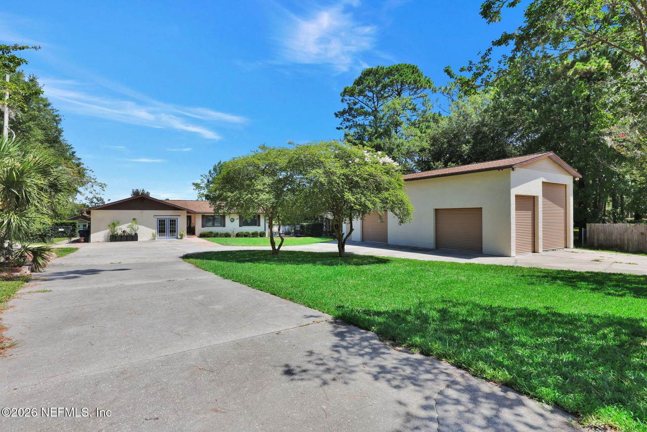 3057 Donato Drive - Photo 1