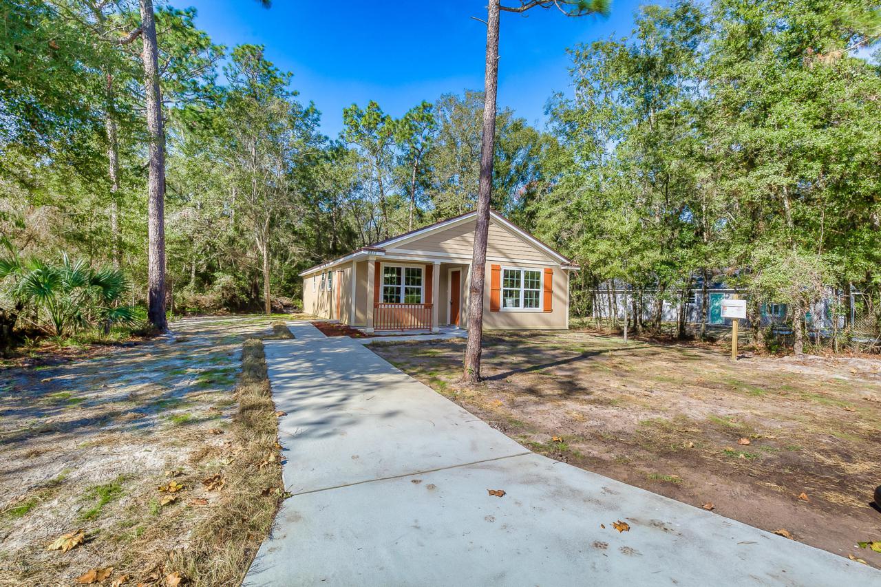 5511 Redpoll Ave - Photo 1