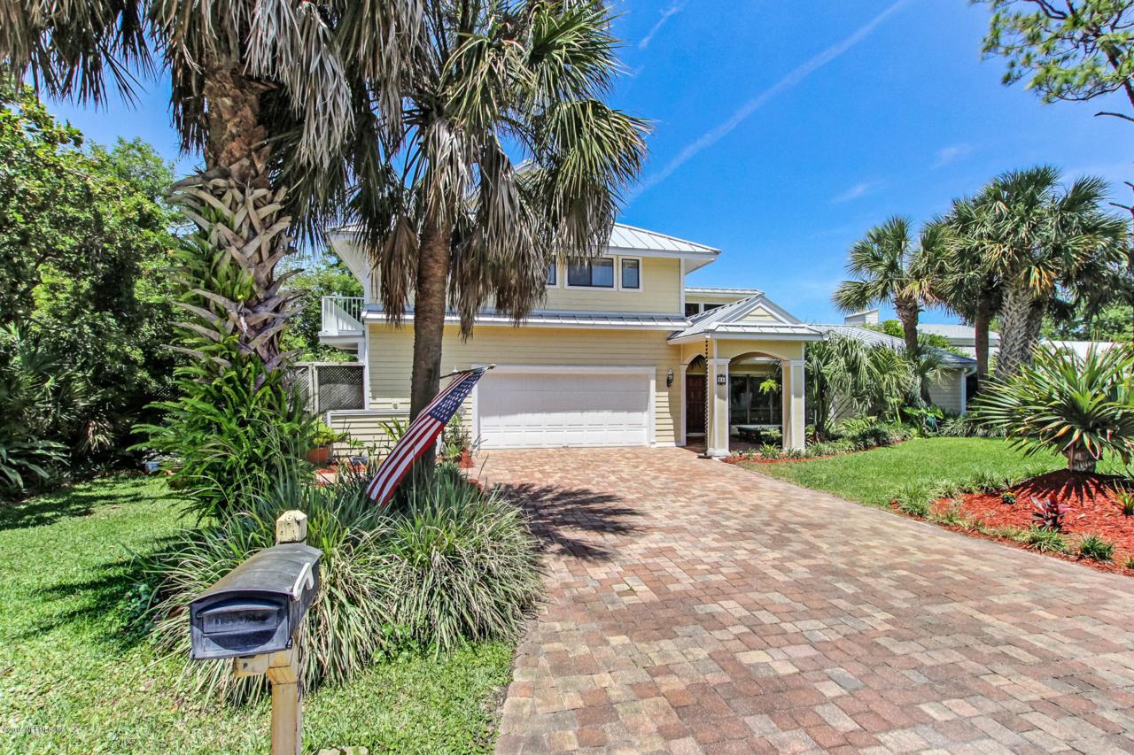 65 Jackson Ave - Photo 1