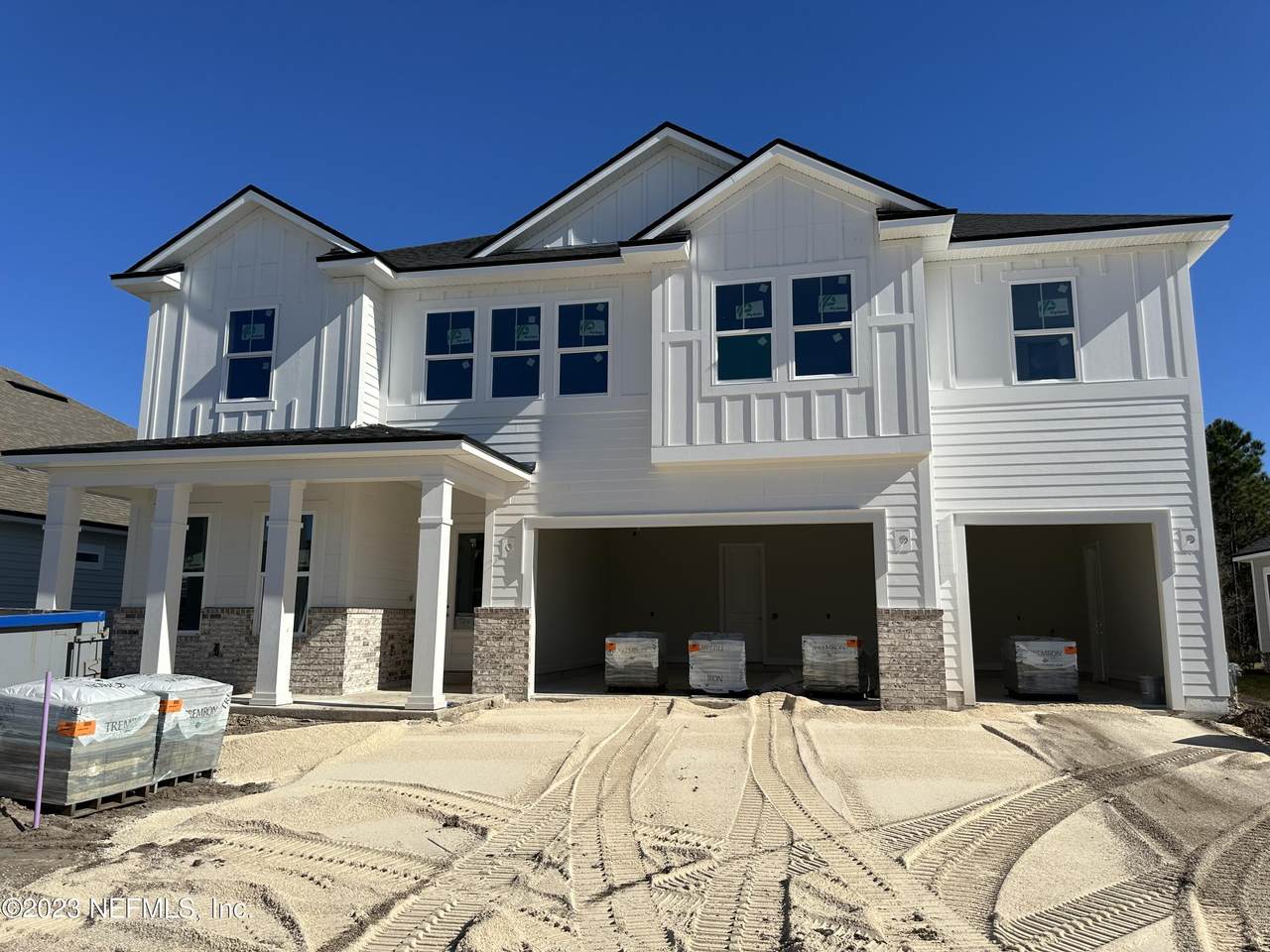 193 Yorkshire Dr - Photo 1