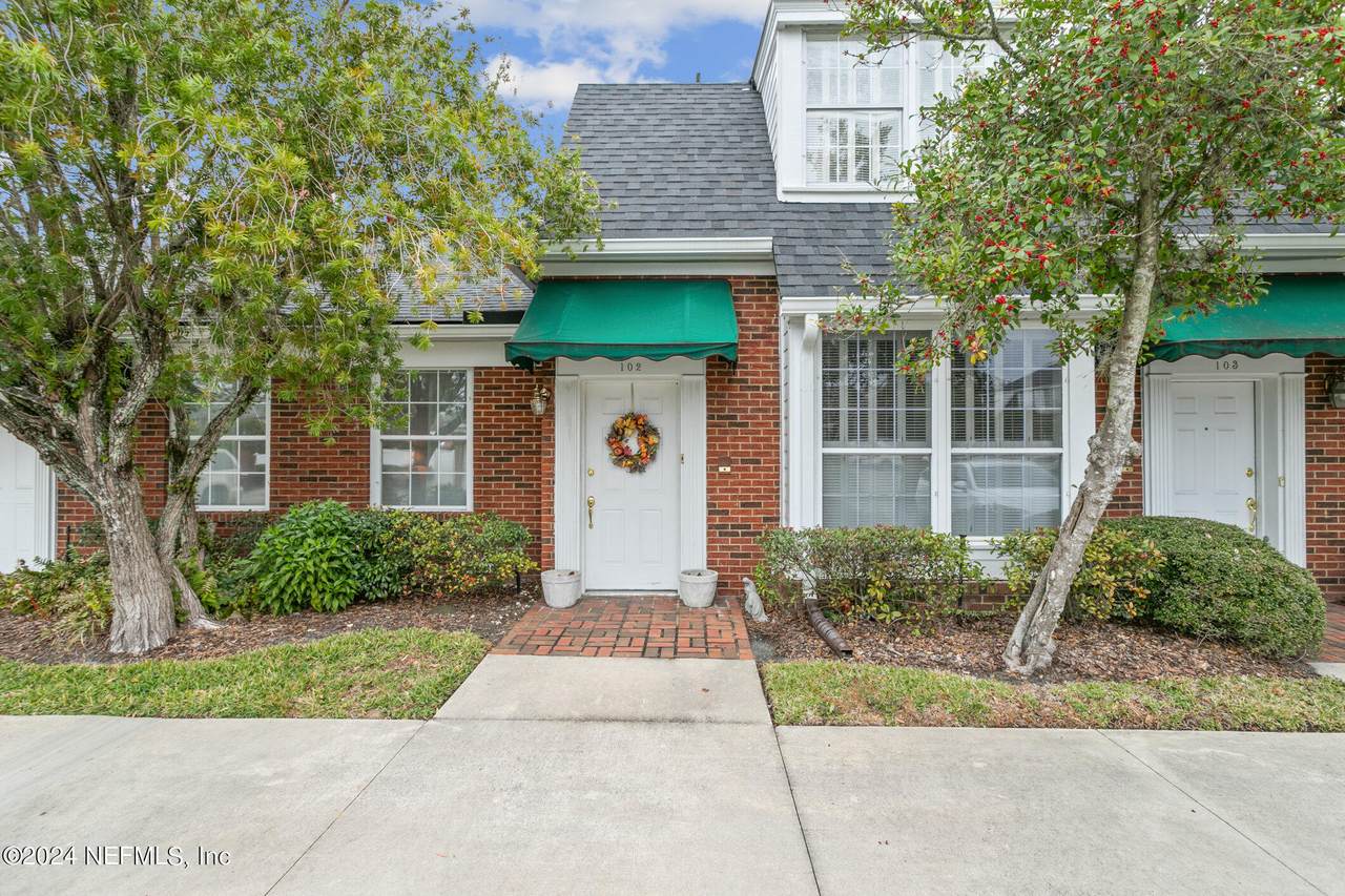5303 Ortega Boulevard - Photo 1