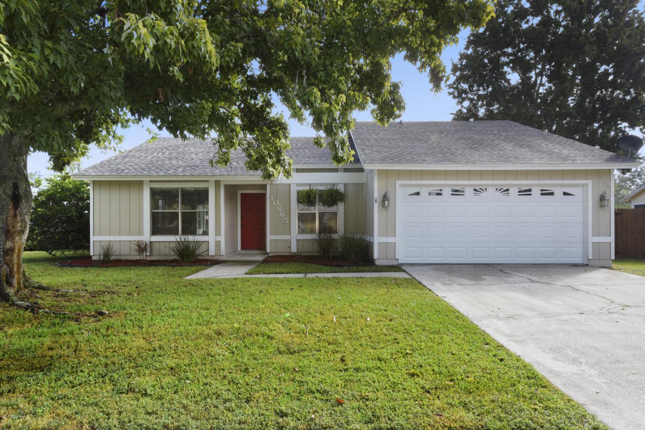 10865 Saddle Horn Dr - Photo 1