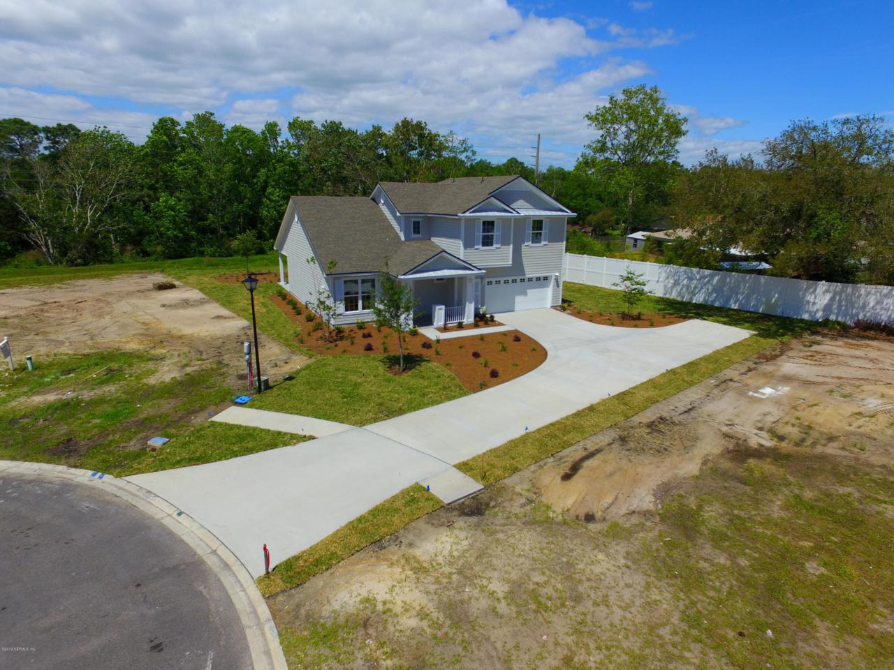 211 Sailfish Dr - Photo 1