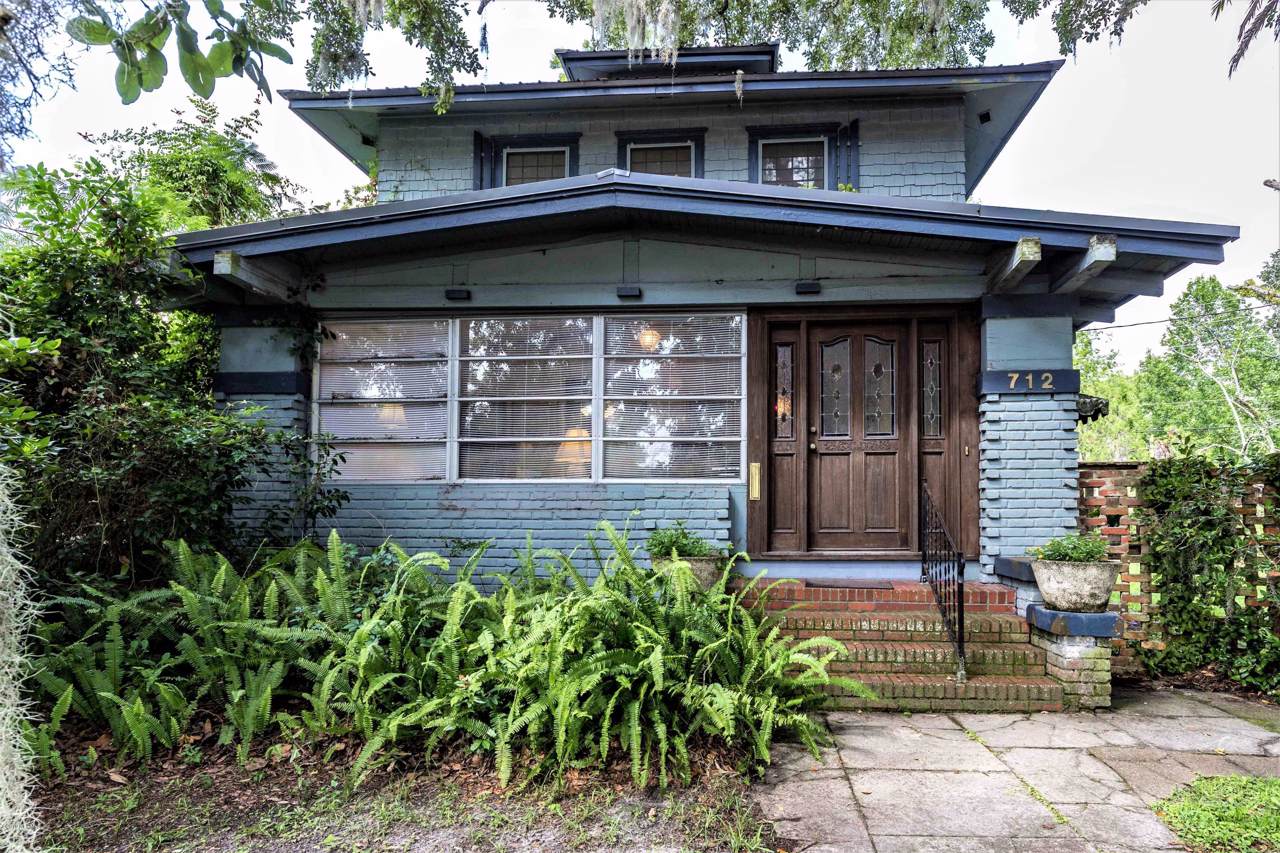 712 Edgewood Ave - Photo 1