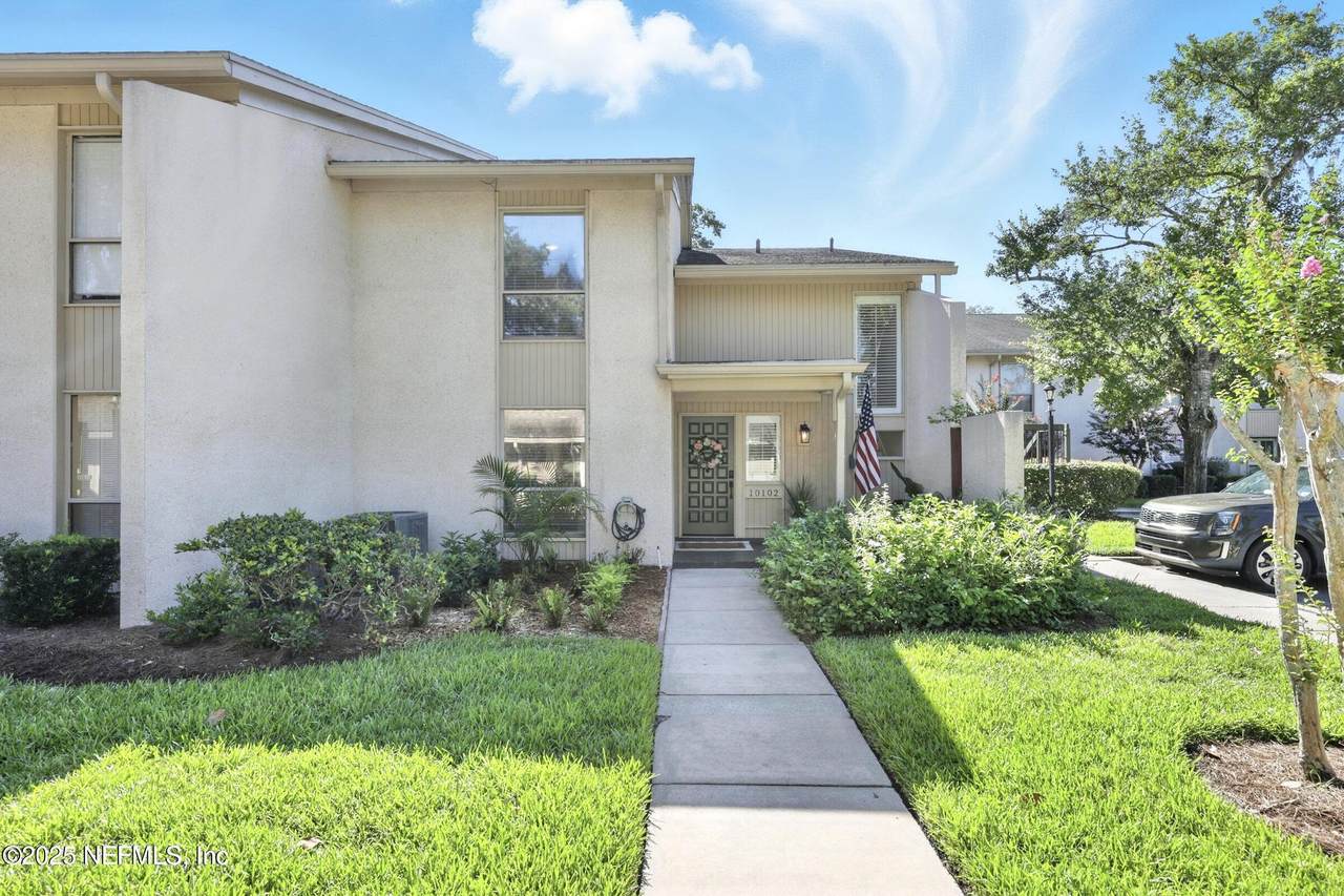 10102 Leisure Lane - Photo 1