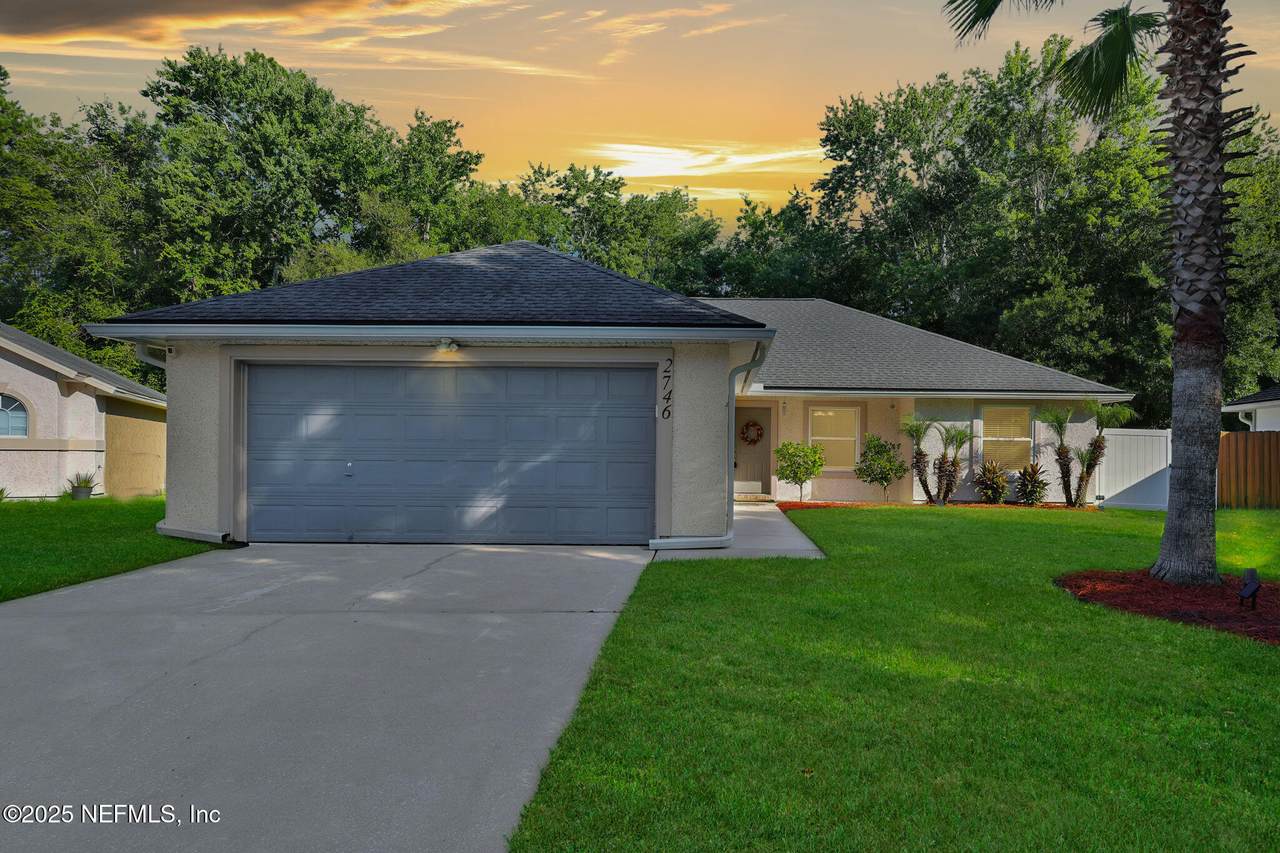 2746 Archer Street - Photo 1