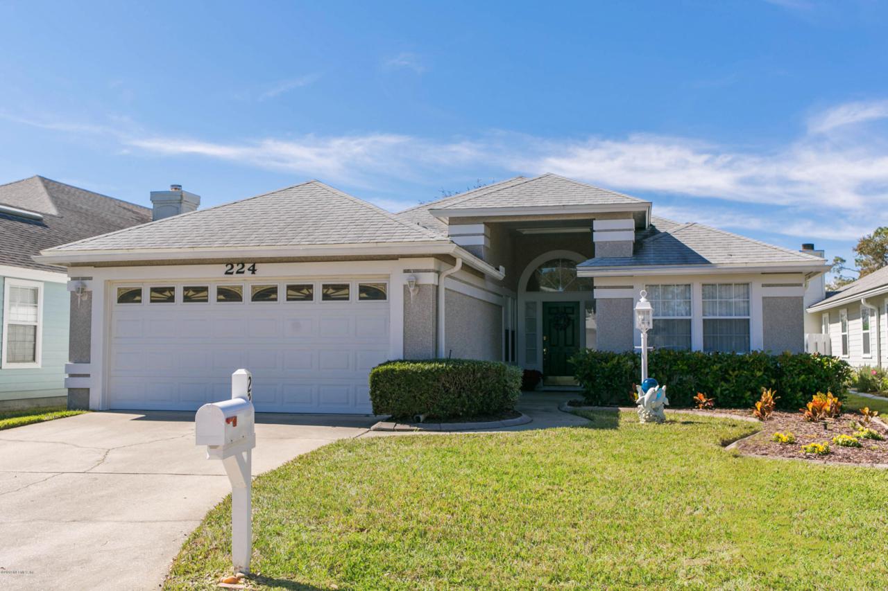 224 Charlemagne Cir - Photo 1