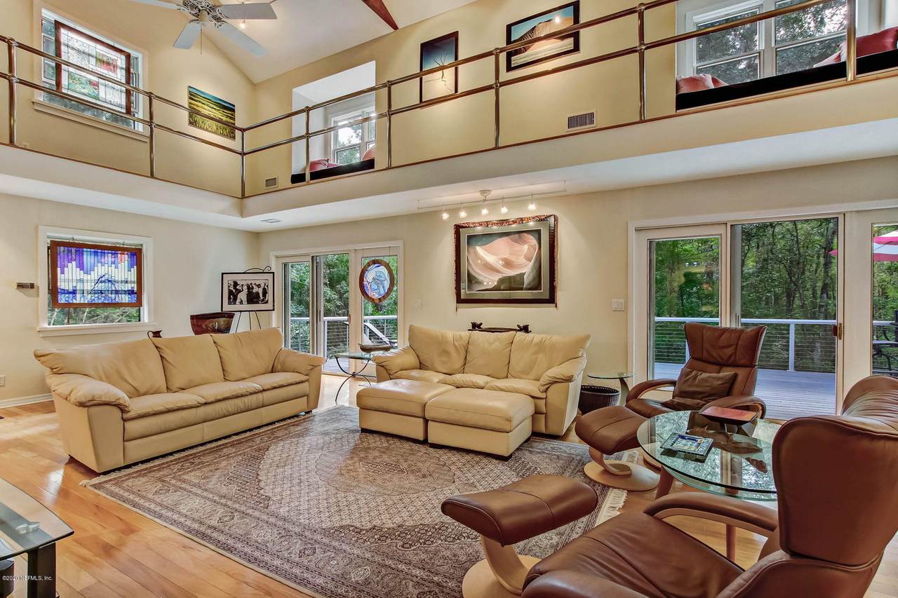 2823 State Rd 13 - Photo 1