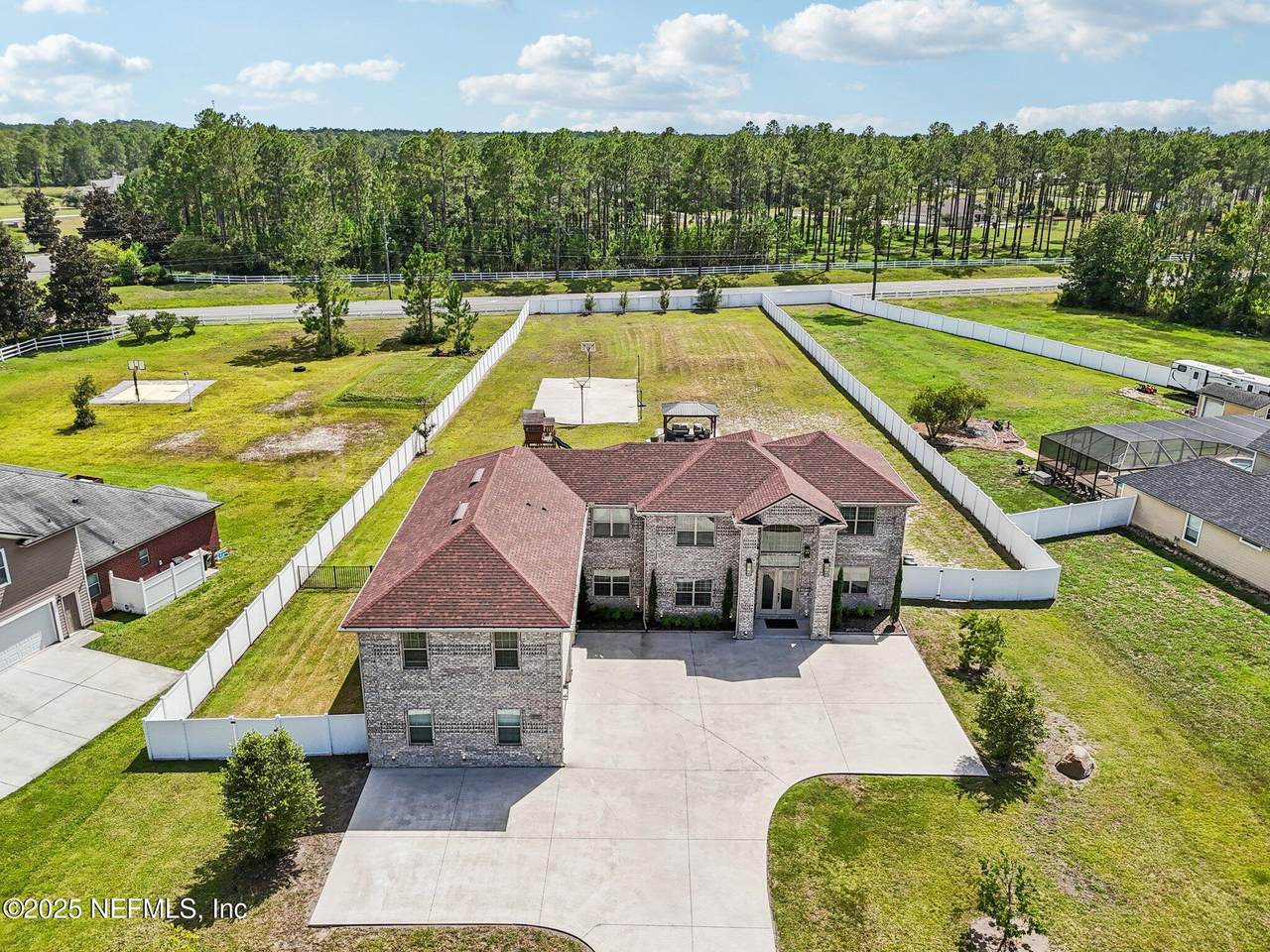 10114 Fair Hill Court - Photo 1