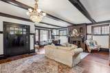 2756 Oak Street - Photo 9