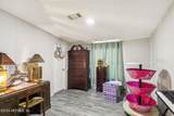 2565 Hibiscus Avenue - Photo 14