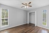 2156 Acorn Manor - Photo 33