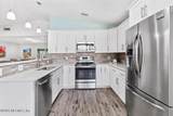 2722 Versailles Court - Photo 4