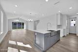 325 Seamark Drive - Photo 10
