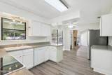 6121 Island Forest Drive - Photo 12