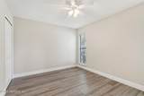 6121 Island Forest Drive - Photo 21