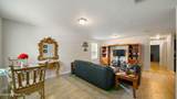 8102 Buttercup Street - Photo 4