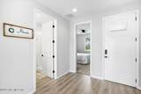 1828 Amberly Drive - Photo 3