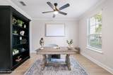 33 Crown Colony Road - Photo 25