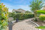 2435 Den Street - Photo 36