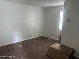 1050 Hood Avenue - Photo 3