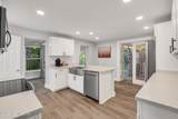 3854 Walsh Street - Photo 16