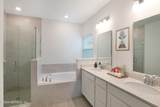 556 Superior Boulevard - Photo 14