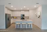 556 Superior Boulevard - Photo 45