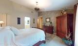 13715 Richmond Park Drive - Photo 17