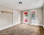 1326 Grothe Street - Photo 32