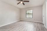 7945 Amandas Crossing Drive - Photo 4