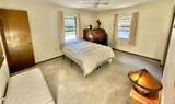 137 Oak Circle - Photo 13