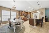 209 Adelaide Drive - Photo 5