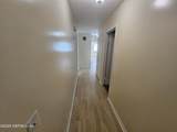 1934 Woodleigh Drive - Photo 16