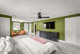 1358 Rensselaer Avenue - Photo 15