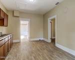 2929 Spencer Street - Photo 11