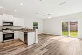 710 7TH Street - Photo 2