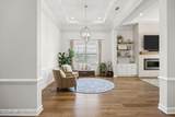 211 Bermuda Greens Avenue - Photo 18