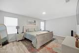 13757 Hollings Street - Photo 14