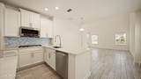 211 Clifton Bay Lp - Photo 9
