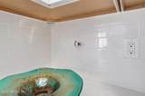 2718 Versailles Court - Photo 14