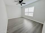 1843 10TH Street - Photo 9