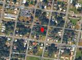 610 17TH Street - Photo 1