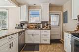 2545 Myra Street - Photo 10