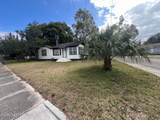 304 Lawton Avenue - Photo 2